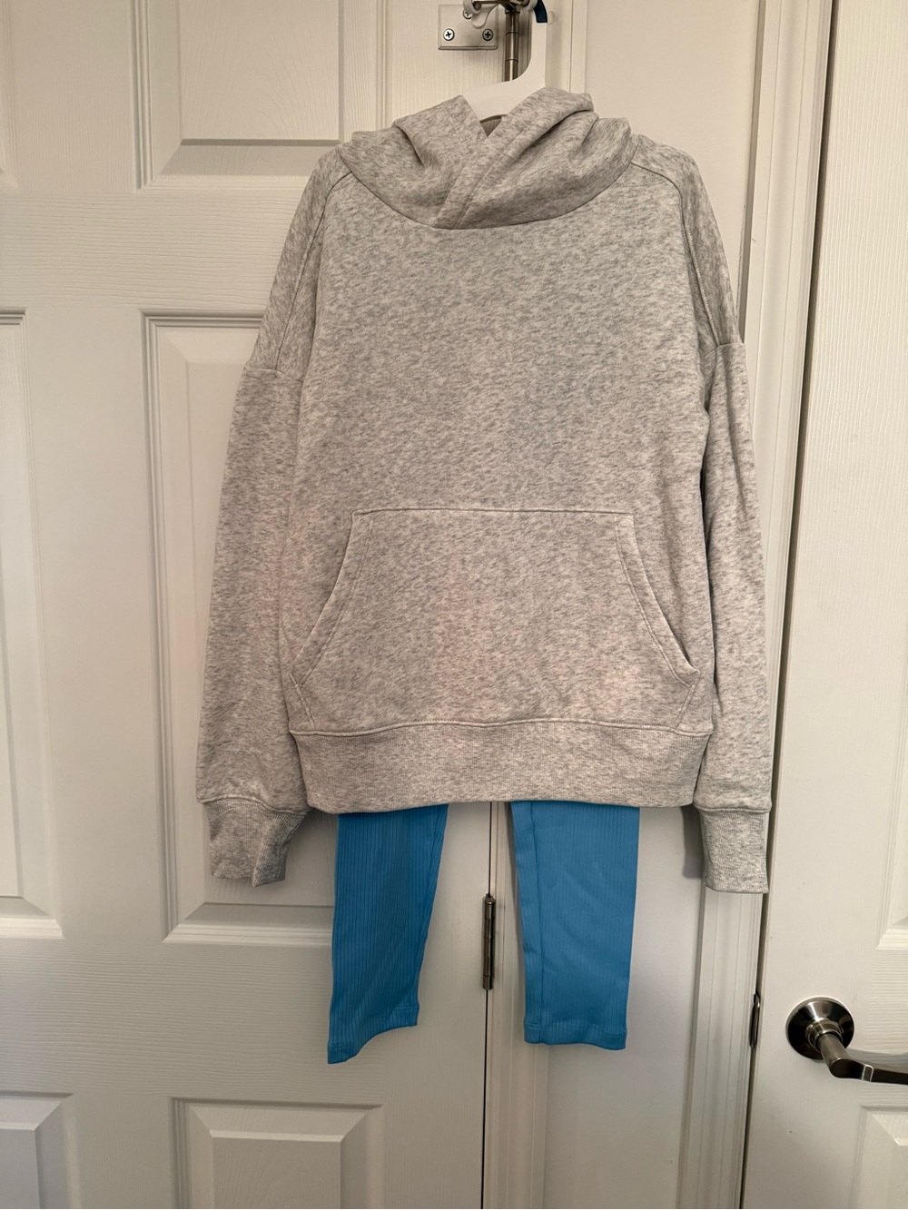 art class Gray Hoodie with Blue Leggings Set